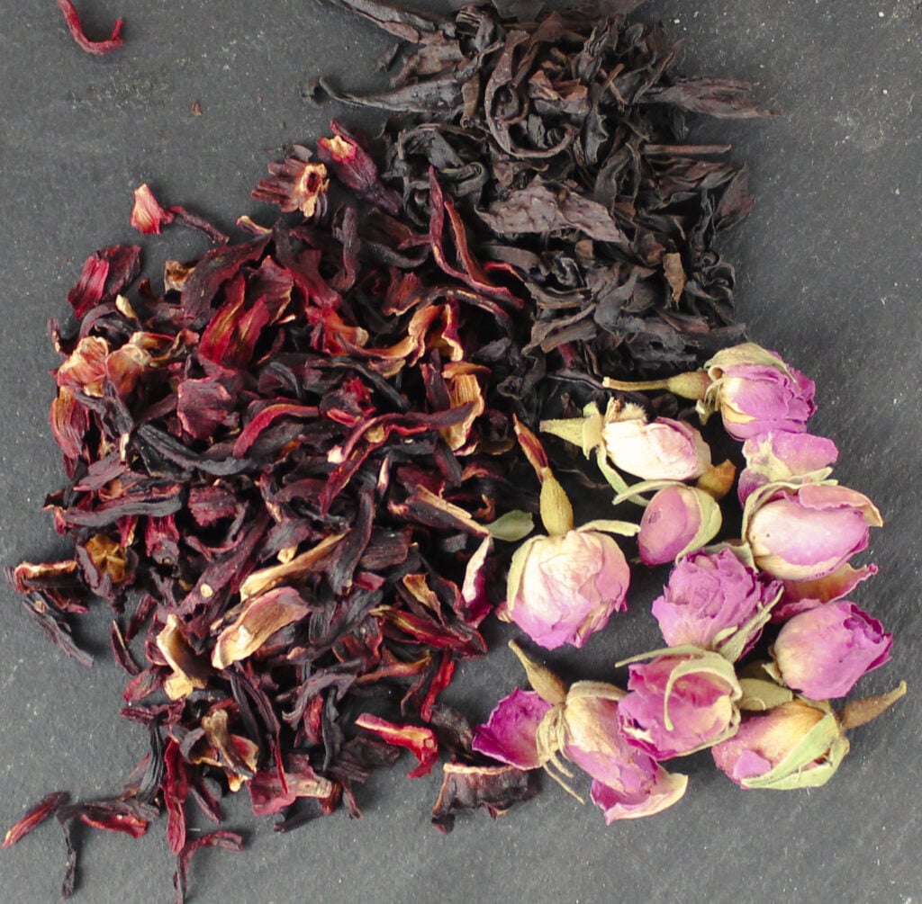 Botanical Cold Brew Oolong with Hibiscus and Rose.