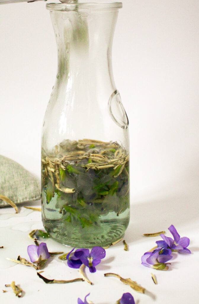 Floral Cold Brew White Tea with Fresh Violets.