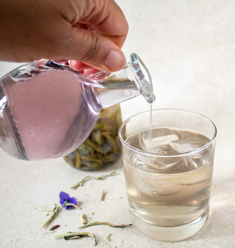 Floral Cold Brew White Tea with Fresh Violets.