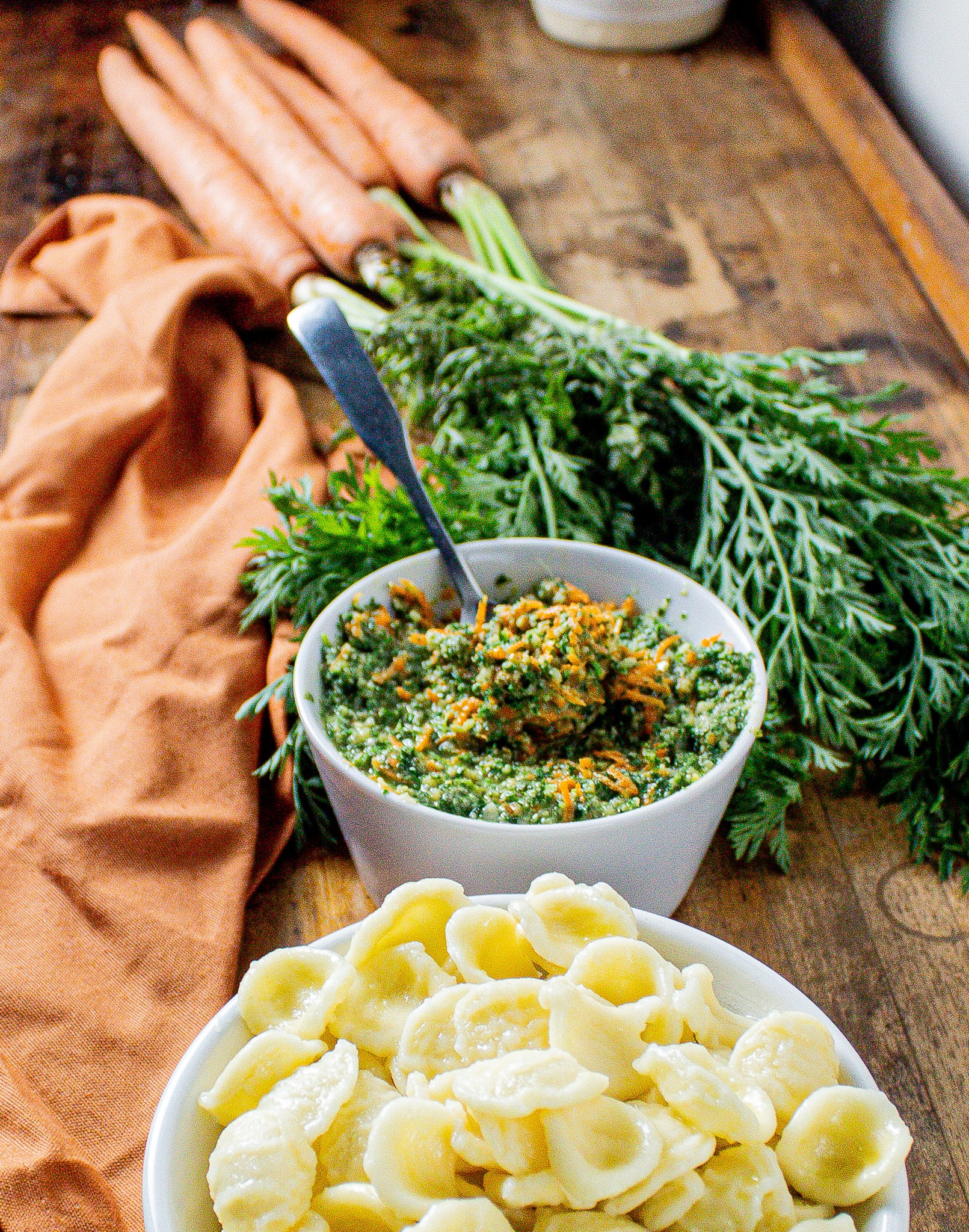 carrot top pesto